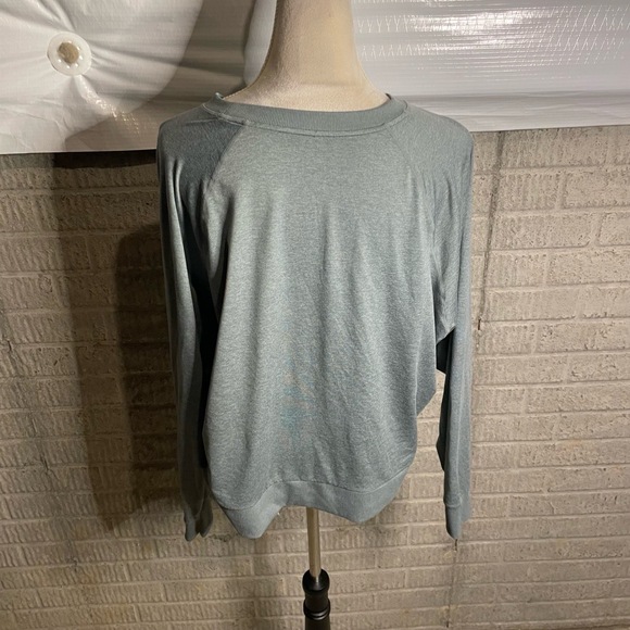 Vuori Blue Sweatshirt for Women - Picture 5 of 5